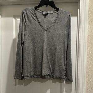 Women’s Gray long sleeve shirt from Express‎ Size Medium